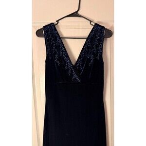 Reggio Women's Dress Size 8 Navy Maxi Velvet Sleeveless Side Slit Embroidered